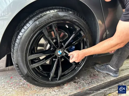 BMW 6GT 620d 647M 휠수리 후 블랙유광 휠도색 + 블루 캘리퍼 도색 / 용인 처인구