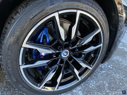 BMW i4 M50 기존 도색 제거 약품 박리 후, 블랙 폴리시 휠 + 블루 캘리퍼 도색 / 용인 처인구