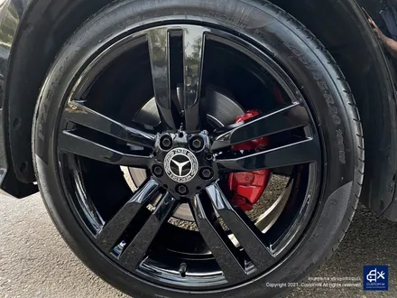벤츠 GLK220 휠수리 후 블랙유광 휠도색 + 부식 제거 후 레드 캘리퍼 도색 / 용인 처인구