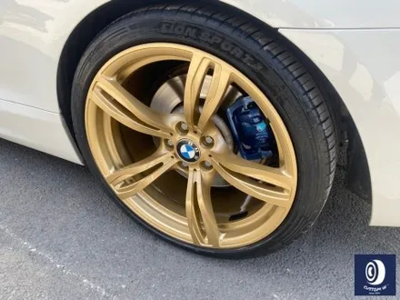 타 업체 잘못된 수리 도색 이력이 있는 BMW 640i 약품 박리 / 페인트 제거 후, 골드 휠 도색 + 엄청난 부식 제거 후, 블루 컬러 캘리퍼 도색으로 부식 방지까지_! / 용인 처인구