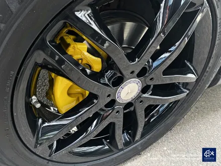 벤츠 GLA200d 블랙유광 휠도색 + 옐로우 캘리퍼 도색 / 용인 처인구