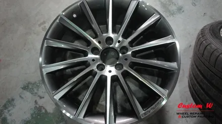 메르세데스 벤츠 W205 C220 19인치 AMG 상처난 휠 다이아몬드컷팅 휠수리, 금호 LE 스포츠 타이어교체. / 용인 처인구