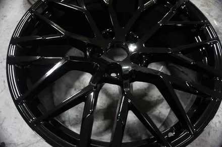 다시 찾아주신 아우디 R8 V10 PLUS 블랙 유광 휠도색. / 용인 처인구