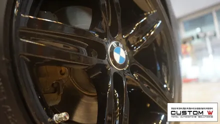 BMW 118d 블랙유광(하이그로시 블랙) 휠도색. / 용인 처인구