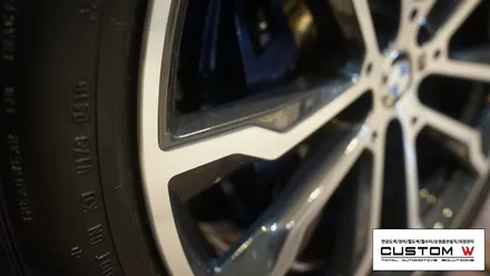 BMW G01 X3 1개의 휠 다이아몬드컷팅 휠수리. / 용인 처인구