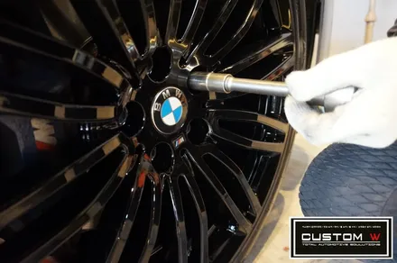 BMW G30 530i 664M 블랙유광(하이그로시 블랙) 휠도색 작업.! / 용인 처인구