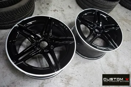 벤츠 CLA 45 S AMG 유광 블랙실버 투톤 휠도색 / 용인 처인구