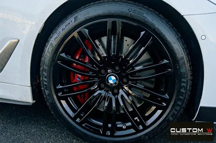 BMW M530i 664M 블랙유광 휠도색 / 용인 처인구