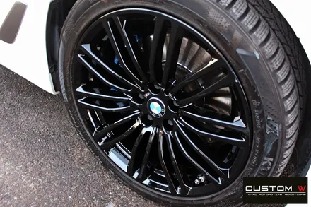 BMW G30 M530i 664M 휠 상처 수리 후 블랙유광 휠도색 / 용인 처인구