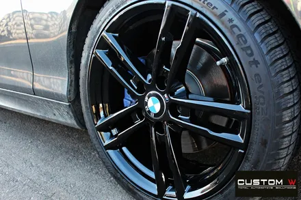 BMW 118d 휠 상처 수리 후 블랙유광 휠도색 / 용인 처인구