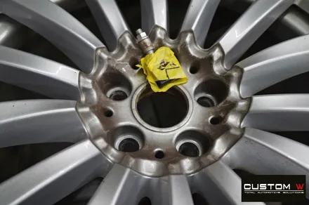 BMW G12 730Ld 휠 상처 수리 후 실버 휠복원 / 용인 처인구