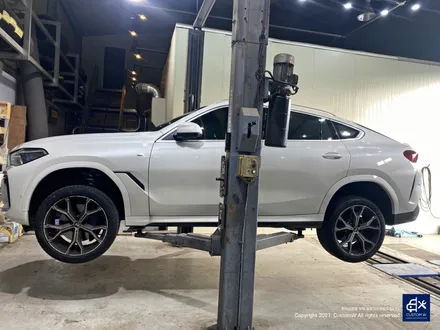 BMW G06 X6 휠수리 후 고스트크롬 휠도색 / 용인 처인구