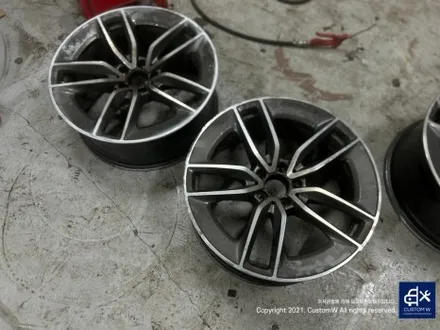 벤츠 CLS53 AMG 휠 상처 수리 후, 하이그로시 블랙 / 유광 검정 휠 도색_! / 용인 처인구