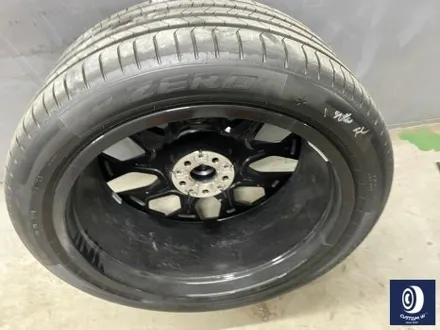 멋지게 사틴 블랙 컬러 랩핑 작업 된 BMW G07 X7 40i 22인치 블랙 유광 휠도색 / 용인 처인구