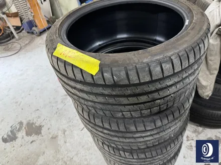 BMW G87 930M 하이그로시 블랙 (검정 유광) 휠도색 / 용인 처인구