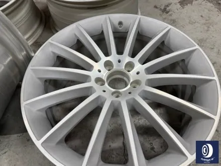 벤츠 CLS450 20인치 마차 휠 타 업체 잘못된 수리 도색 이력 / 약품 박리 (페인트 제거) 후, 블랙 + 실버 투톤 휠 도색 / 용인 처인구