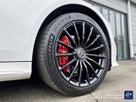 벤츠 GT43 AMG 휠수리 후 블랙유광 휠도색 + 레드 캘리퍼 도색 / 용인 처인구