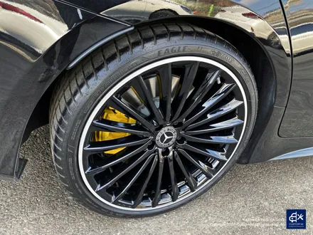 벤츠 CLS450 신형 20인치 마차휠 블랙 실버 투톤 유광 휠도색 + 옐로우 캘리퍼 도색 / 용인 처인구