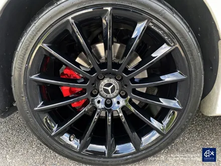 벤츠 CLS400d 휠수리 후 블랙유광 휠도색 + 레드 캘리퍼 도색 / 용인 처인구