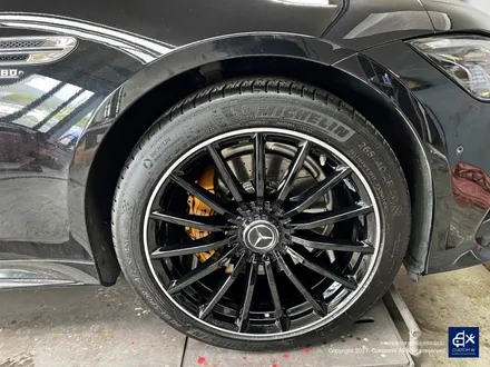 벤츠 GT43 AMG 휠수리 후 투톤 유광 휠도색 + 카본 세라믹 골드 캘리퍼 도색 / 용인 처인구