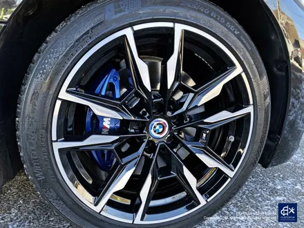 BMW i4 M50 기존 도색 제거 약품 박리 후, 블랙 폴리시 휠 + 블루 캘리퍼 도색 / 용인 처인구