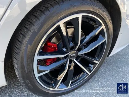 아우디 A7 50TDI 20인치 휠 상처 수리 후, 다이아몬드 커팅 가공을 이용한 블랙 폴리시 휠 커스텀 도색 작업 그리고 레드 캘리퍼 도색 작업까지_! / 용인 처인구