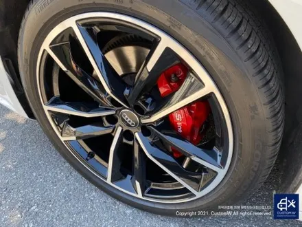 아우디 A7 50TDI 20인치 휠 상처 수리 후, 다이아몬드 커팅 가공을 이용한 블랙 폴리시 휠 커스텀 도색 작업 그리고 레드 캘리퍼 도색 작업까지_! / 용인 처인구