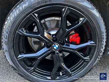 BMW G06 X6 블랙유광 휠도색 + 레드 캘리퍼 도색 / 용인 처인구