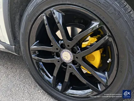 벤츠 GLA200d 블랙유광 휠도색 + 옐로우 캘리퍼 도색 / 용인 처인구