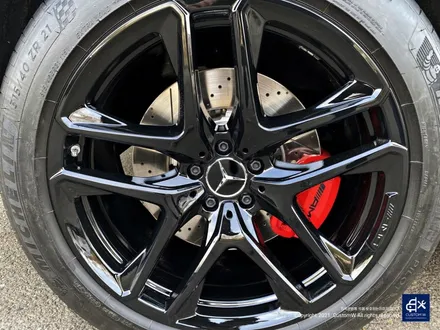 벤츠 GLE53 AMG 휠수리 후 블랙유광 휠도색 + 레드 캘리퍼 도색 / 용인 처인구