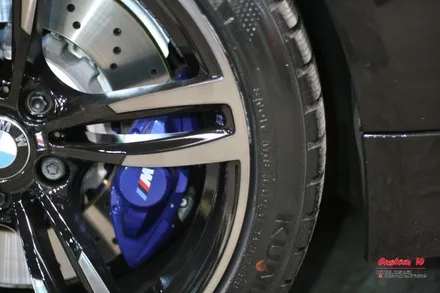 잘못된 휠수리로 엉망인 휠 다이아몬드컷팅 휠수리로 휠복원- 최강한파에도 찾아온 BMW M4 / 용인 처인구