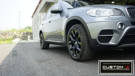 BMW X5 휠 상처수리 후 블랙유광 휠도색. / 용인 처인구