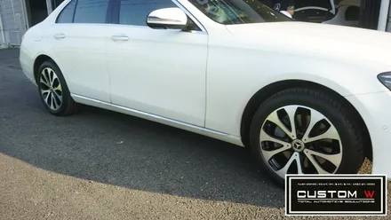 벤츠 W213 E300 밋밋한 실버 휠을 다이아몬드컷팅 휠수리를 이용해서 블랙폴리시 휠로 만들기. / 용인 처인구