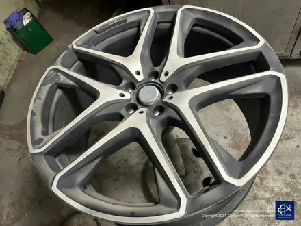 벤츠 GLE53 AMG 쿠페 블랙유광 휠도색 + 레드 캘리퍼 도색 / 용인 처인구