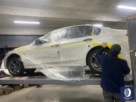 BMW F30 320d 441M 휠 상처 수리 후, 블랙 유광 휠도색 + 부식 녹 제거 후, 블루 캘리퍼 도색 / 용인 처인구