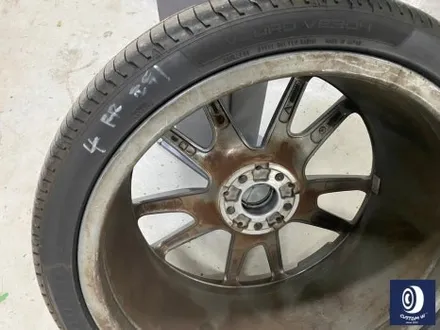 벤츠 W213 E43 AMG 휠 상처 수리 후 사틴 블랙 (무광 검정 / 매트 블랙) 휠 복원 도색 + 카본 세라믹 골드 캘리퍼 도색 / 용인 처인구