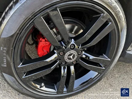 벤츠 GLK220 휠수리 후 블랙유광 휠도색 + 부식 제거 후 레드 캘리퍼 도색 / 용인 처인구