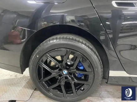 신차 출고 후, 곧바로 방문 주셨어요~! BMW 신형 7시리즈 G70 740D 907M 20인치 휠  블랙 유광 휠도색 (커버 20개 포함) 그리고  블루 캘리퍼 도색까지_! / 용인 처인구
