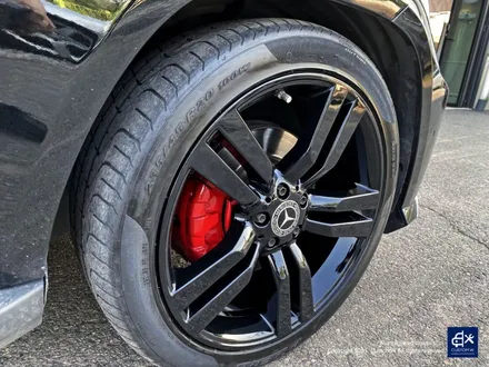 벤츠 GLK220 휠수리 후 블랙유광 휠도색 + 부식 제거 후 레드 캘리퍼 도색 / 용인 처인구