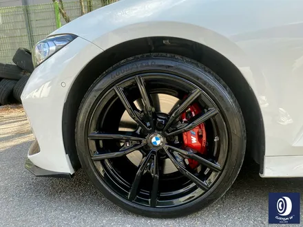 BMW M340i 투어링 792M 하이그로시 블랙 휠도색 + 레드 캘리퍼도색 / 보험 긴급 출동 서비스 ( 세이프티 로더 / 캐리어 카 입출고) / 용인 처인구
