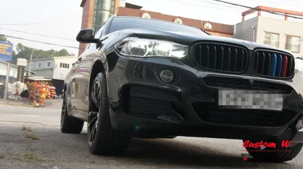 100주년을 기념해서 나온 BMW X6 30D 한정 모델의 블랙 휠도색과 블루 캘리퍼도색. / 용인 처인구