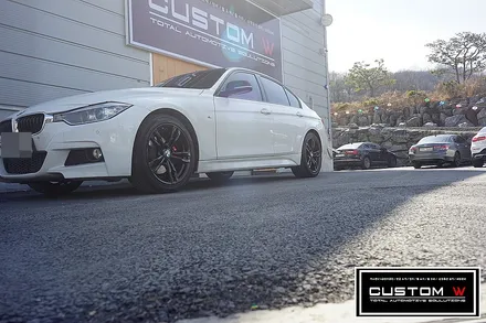 BMW 320D 블랙유광 휠도색, 레드 캘리퍼도색. / 용인 처인구