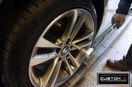 BMW F30 320D 스포츠라인 18인치 휠 상처수리후, 다이아몬드 컷팅 복원. / 용인 처인구