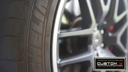 벤츠 GLE 63 AMG 맷블랙,실버 투톤 휠도색. / 용인 처인구