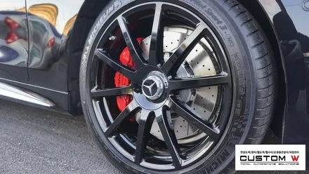 벤츠 C217 S63AMG 쿠페 더욱 강력한 퍼포먼스 스타일링을 위한 블랙유광 휠도색, 레드 캘리퍼도색. / 용인 처인구
