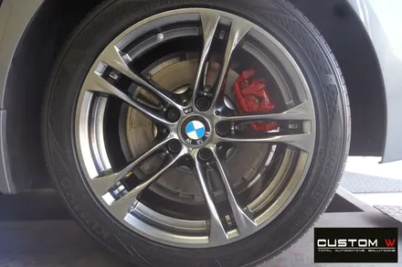 BMW F10 520D 고스트 크롬 휠도색, 레드 캘리퍼 도색. / 용인 처인구