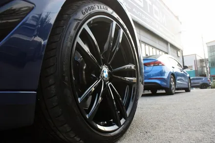 BMW 5시리즈 647M 휠 상처 수리 후 블랙유광 휠도색 / 용인 처인구