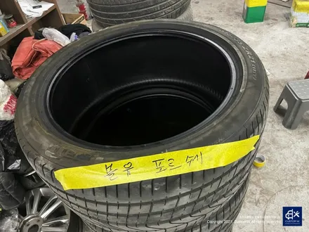 포르쉐 카이엔 휠 상처 수리 후 블랙유광 휠도색 + 옐로우 캘리퍼 도색 / 용인 처인구