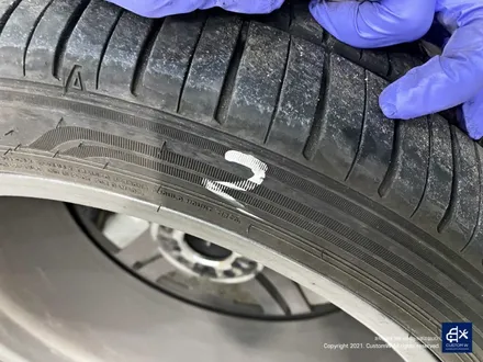 살려야 한다...벤츠 E200 휠수리 후 블랙유광 휠도색 / 용인 처인구