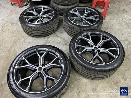 BMW X6 40i 신차 741M 블랙유광 휠도색 + 레드 캘리퍼 도색 / 용인 처인구
